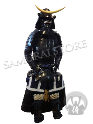 L033 Black Lacquered Suit of armor